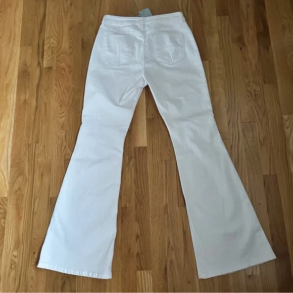 Antonio Melani Veronica White Flare Jeans - Picture 3 of 9